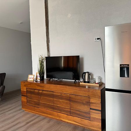 Guest House Elene Гори Екстериор снимка